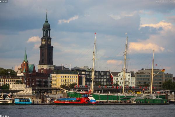 Hamburg skyline